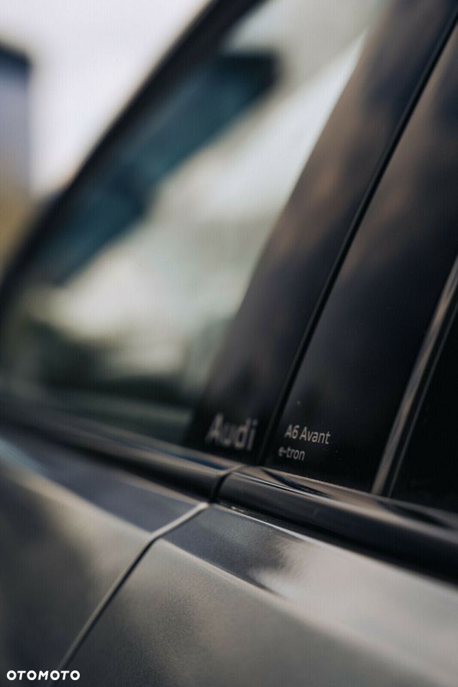 Audi A6 Sportback e-tron - 13