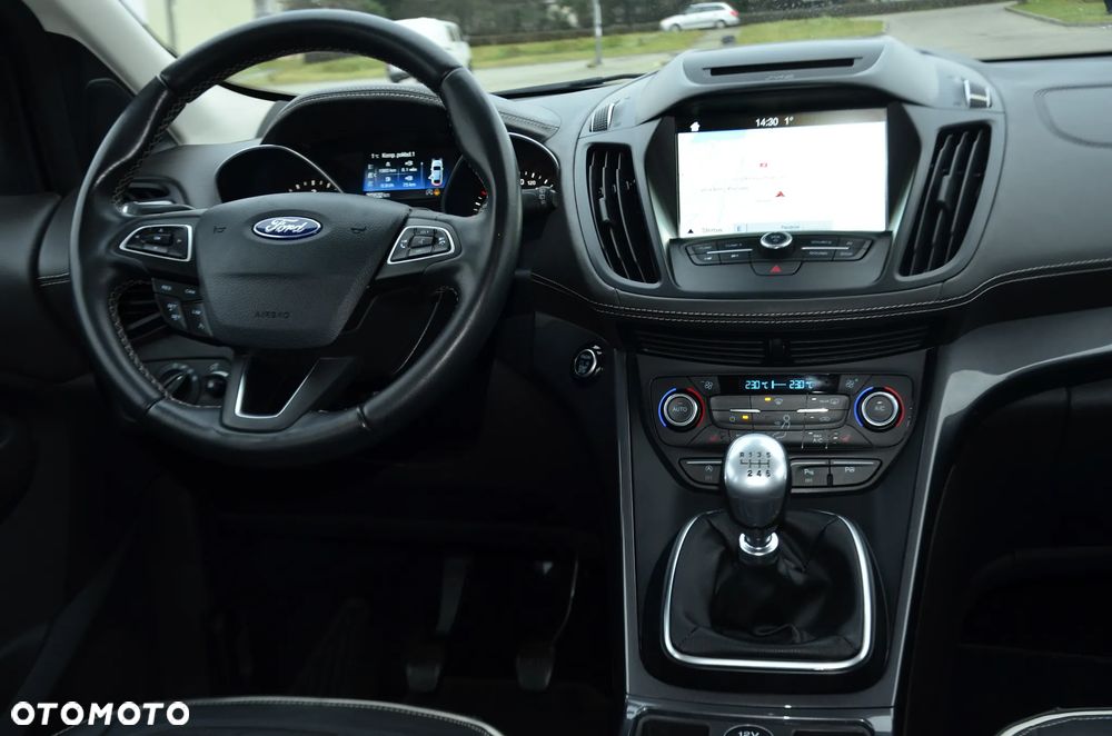 Ford Kuga Vignale 2.0 TDCi FWD - 21