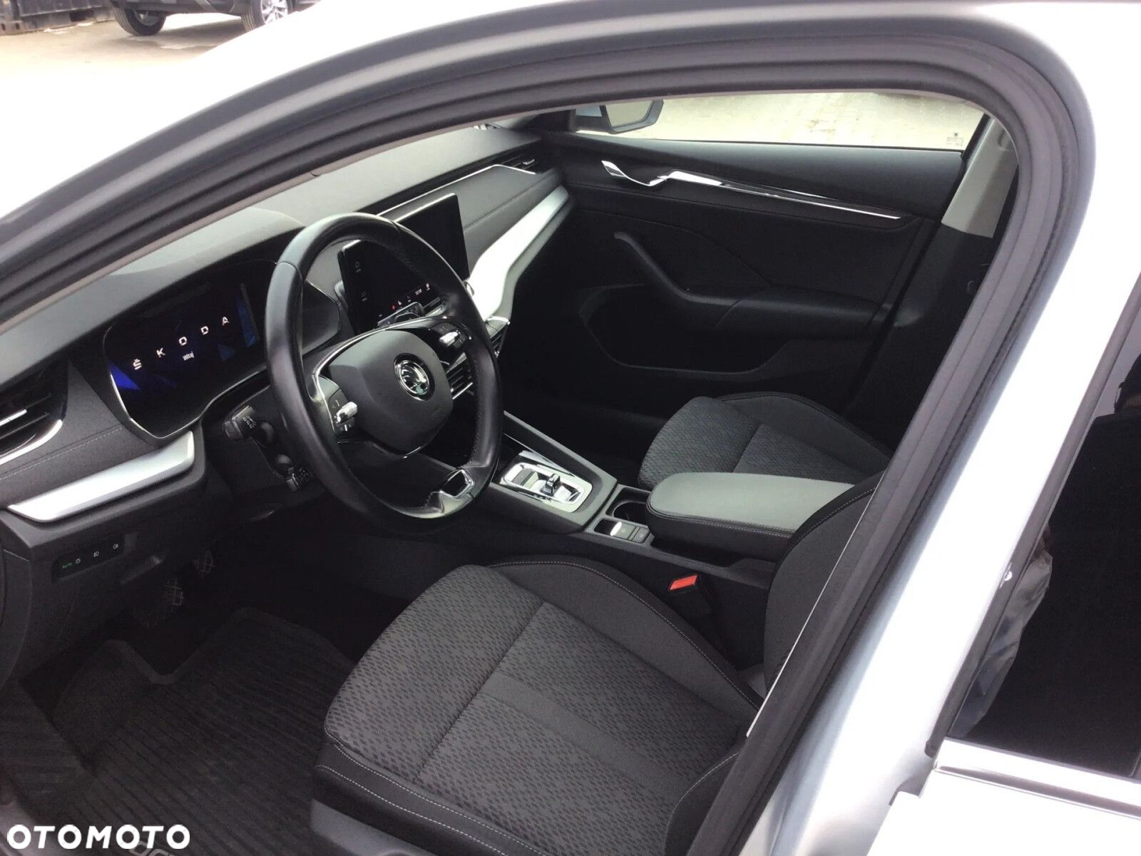 Skoda Octavia 2.0 TDI Style DSG - 29