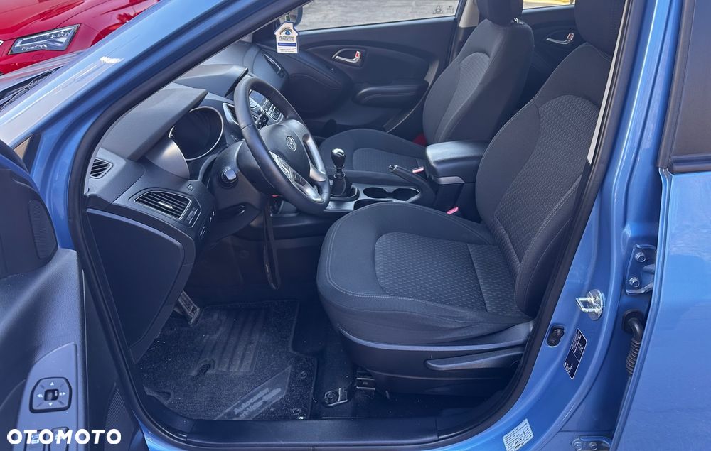 Hyundai ix35 1.7 CRDi Premium 2WD - 19