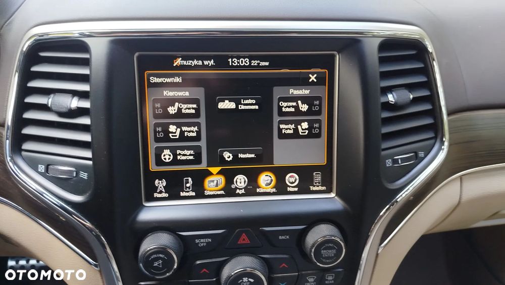 Jeep Grand Cherokee - 17