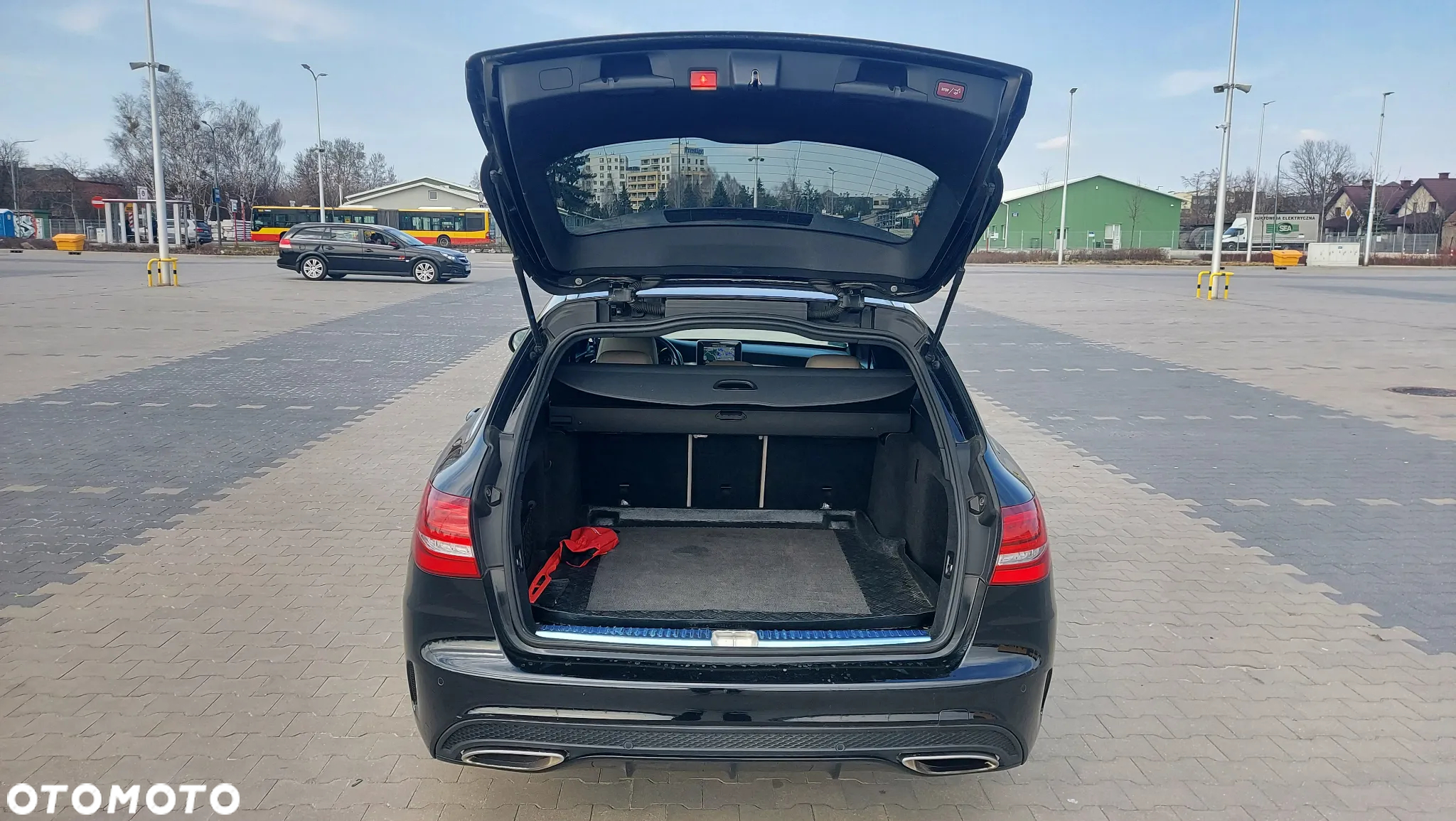 Mercedes-Benz Klasa C 200 4-Matic 9G-TRONIC - 12