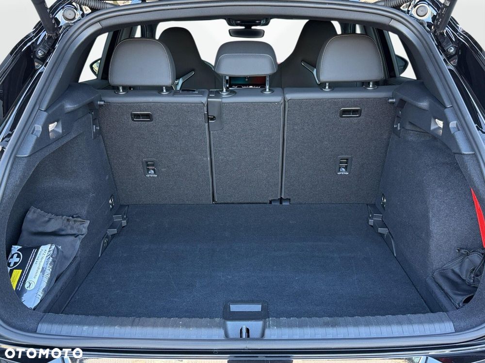 Cupra Terramar 1.5 eTSI mHEV DSG - 38
