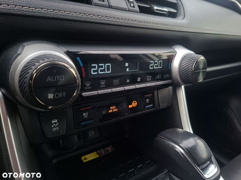 Toyota RAV4 - 25