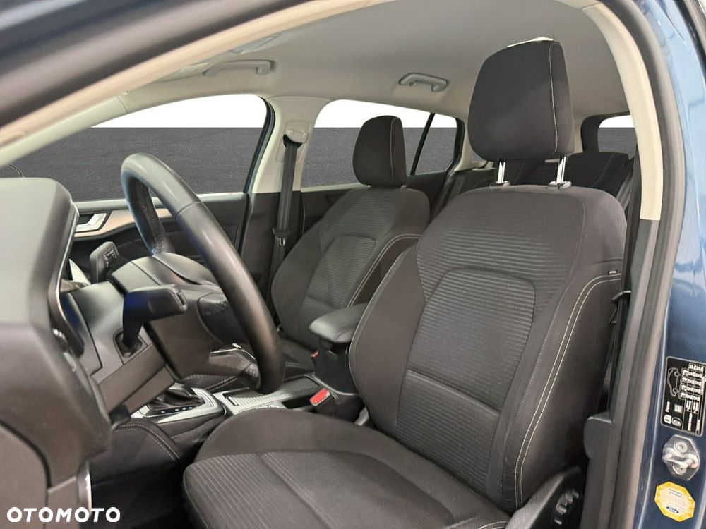 Ford Focus - 11