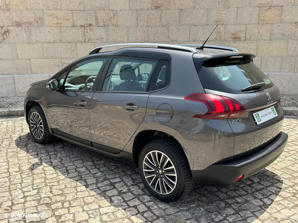 Peugeot 2008 1.2 PureTech Access - 7