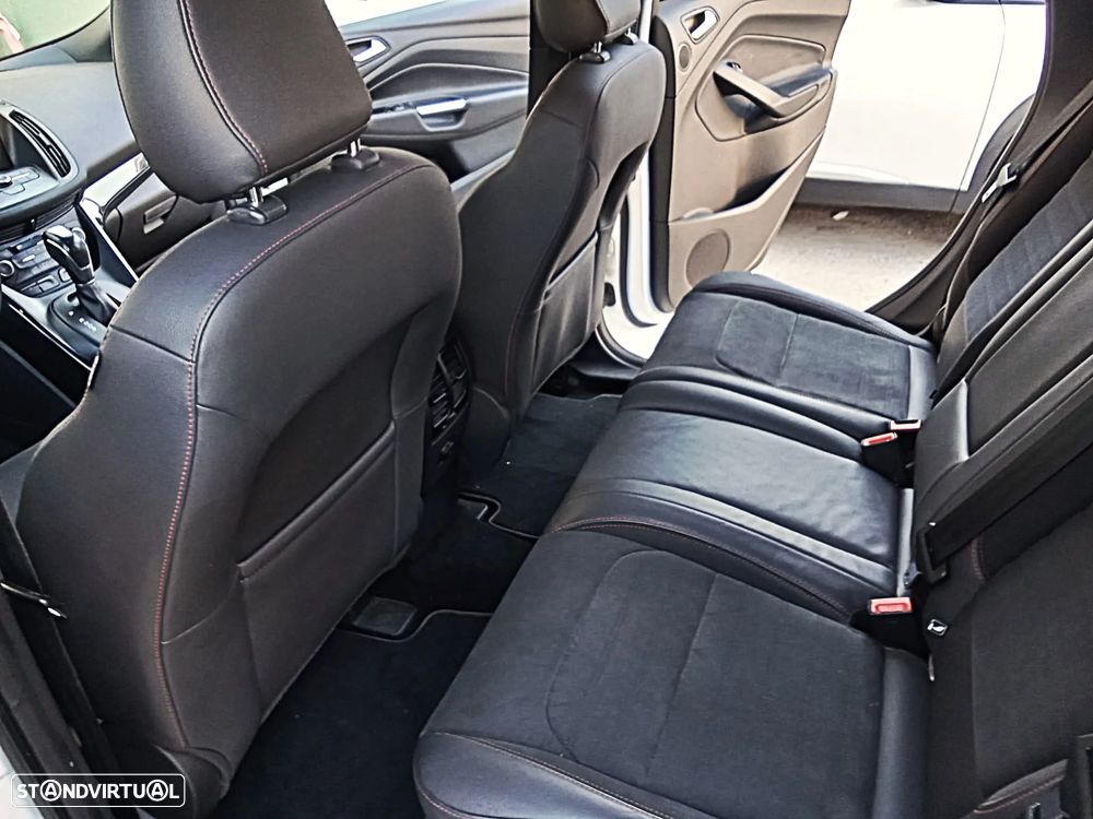 Ford Kuga 1.5 TDCi ST-Line Powershift - 16