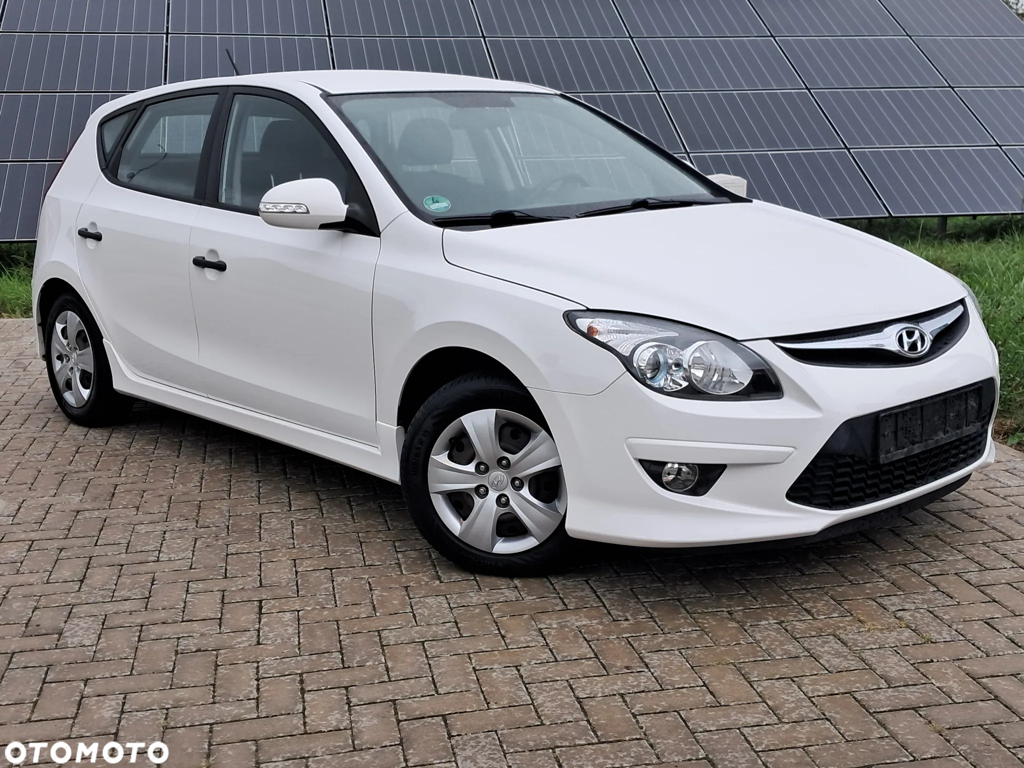 Hyundai i30 1.4 FIFA WM Edition - 13
