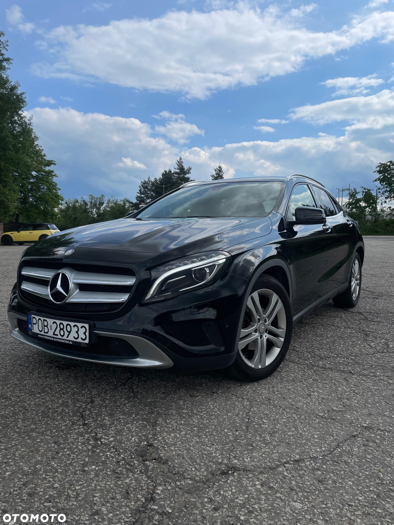 Mercedes-Benz GLA 200 7G-DCT Urban - 2