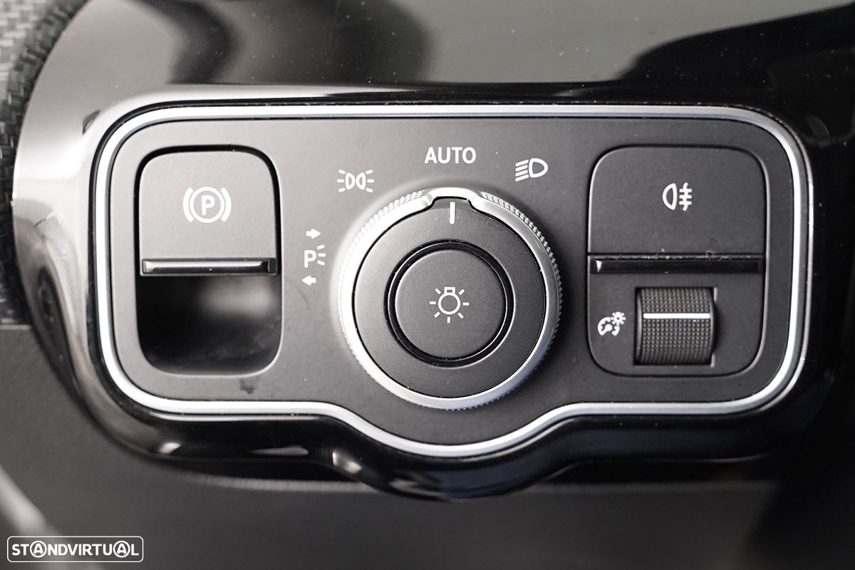 Mercedes-Benz A 200 Standard - 17