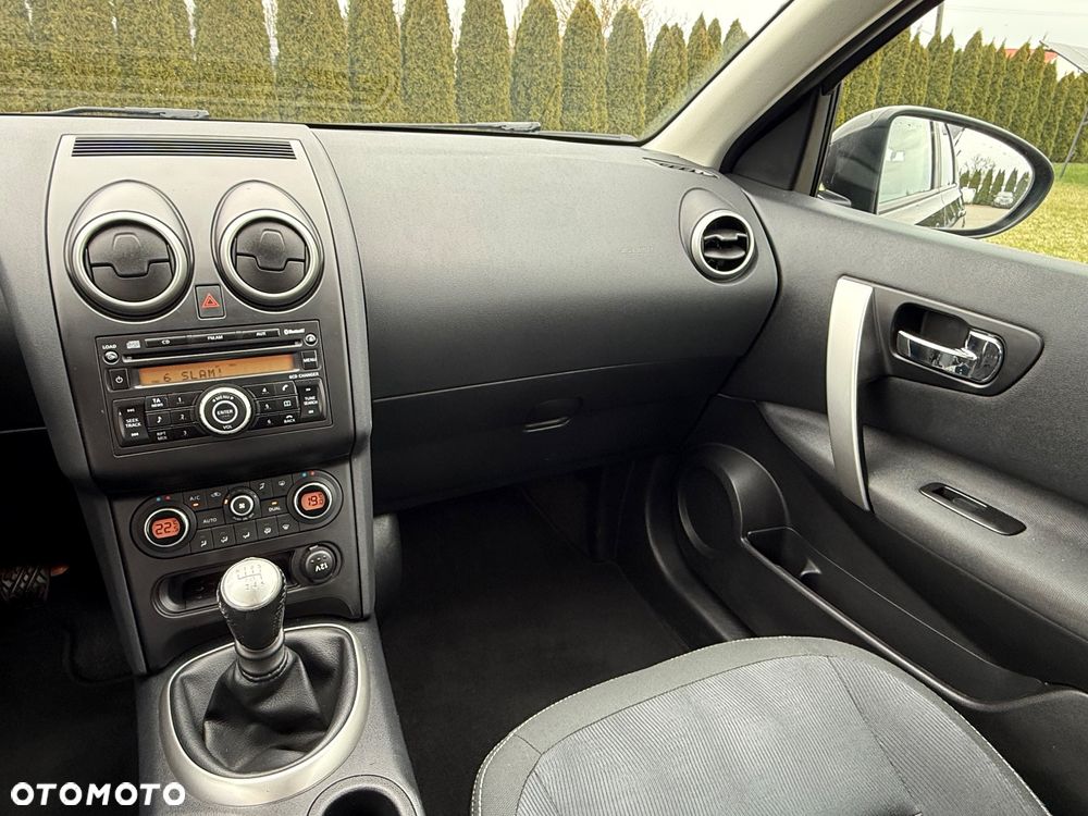 Nissan Qashqai - 35