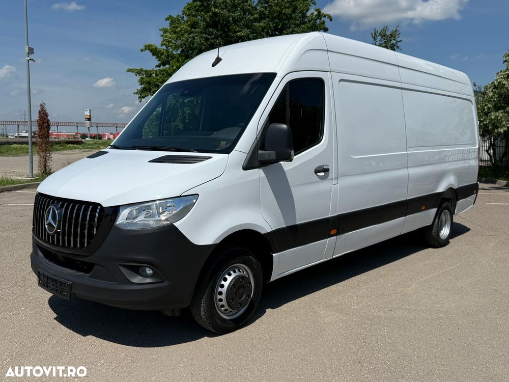 Mercedes-Benz Sprinter - 1