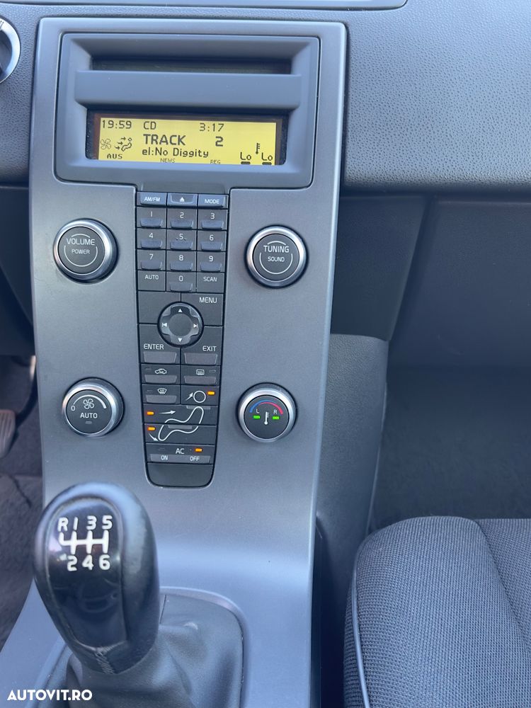 Volvo S40 D2 Kinetic - 6