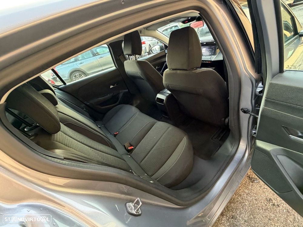 Peugeot 308 1.2 PureTech Allure Pack - 4