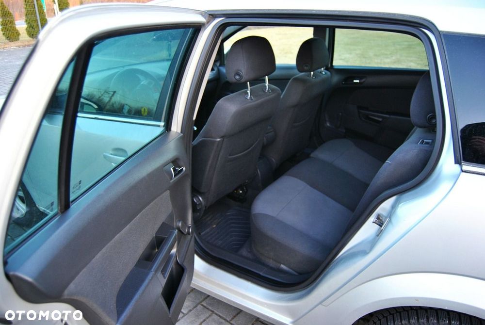 Opel Astra - 14