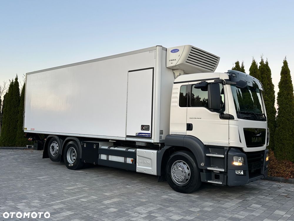 MAN / TGS / 26.420 / 6X2 / CHŁODNIA 7,7 m / Carrier / - 12