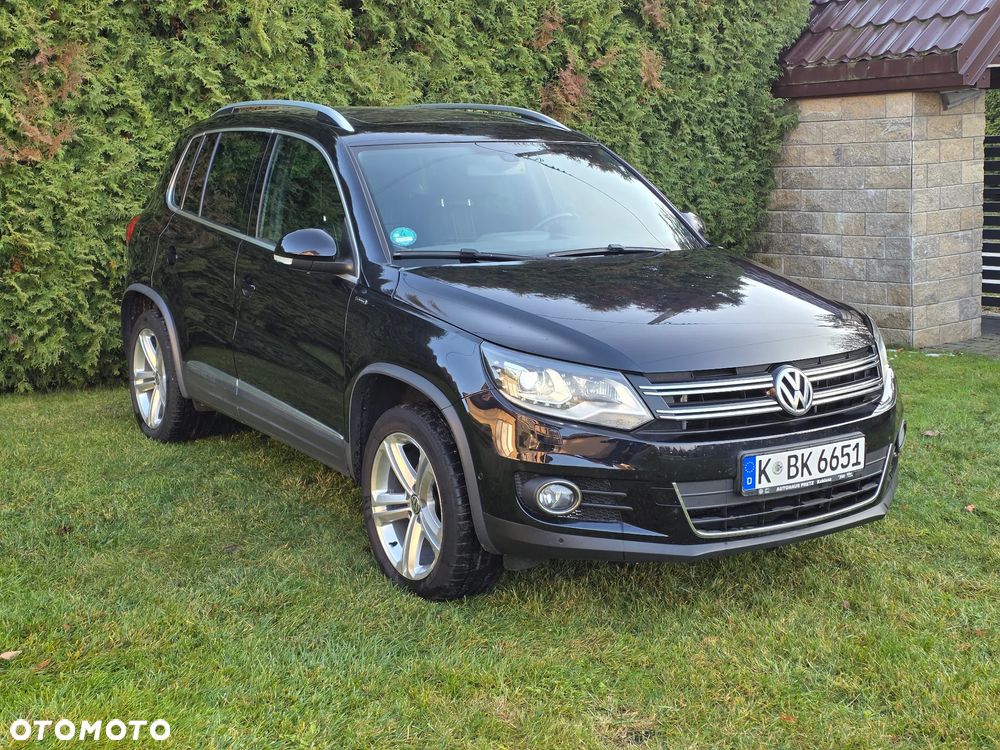 Volkswagen Tiguan 2.0 TDI DPF BlueMotion Technology Lounge Sport & Style - 2