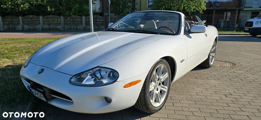 Jaguar XK8 4.0 - 4