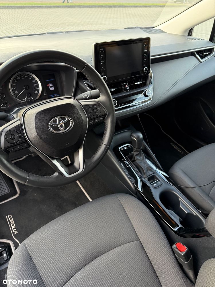 Toyota Corolla - 2