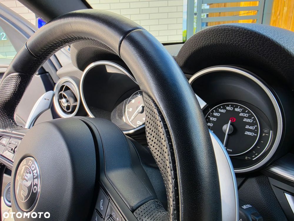 Alfa Romeo Stelvio 2.0 Turbo Sprint Q4 - 21
