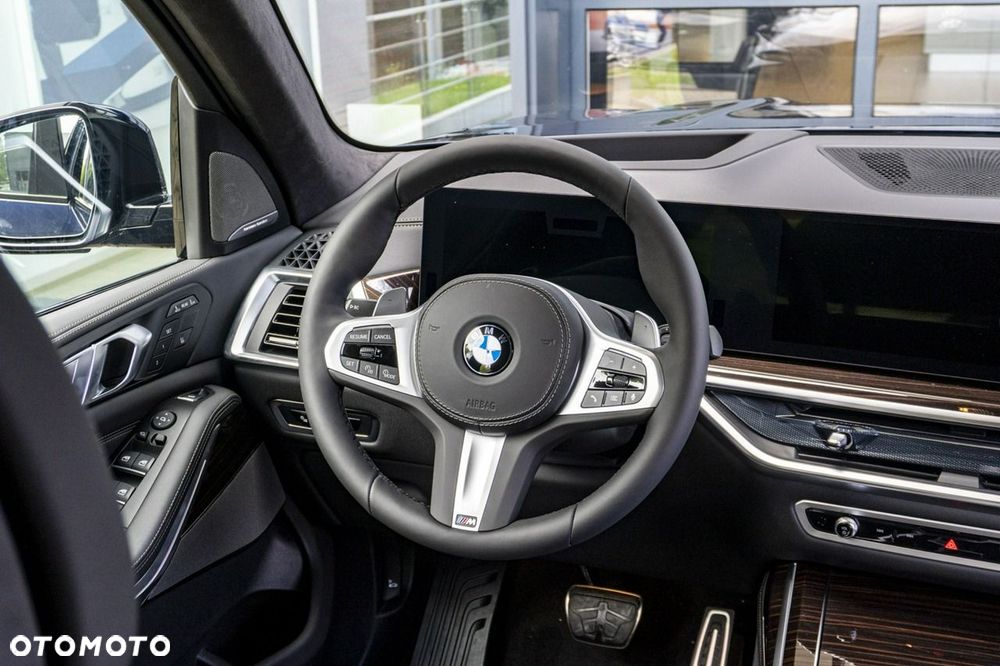 BMW X7 - 22