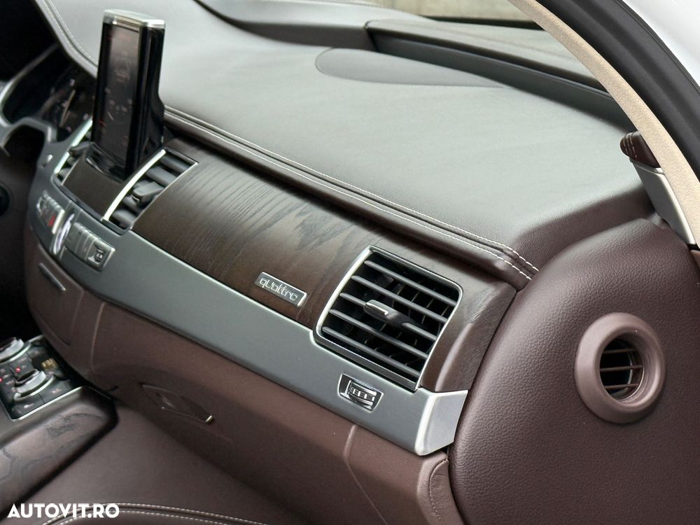 Audi S8 - 19