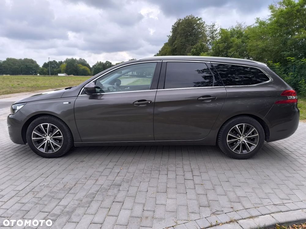 Peugeot 308 1.2 PureTech Style S&S - 8