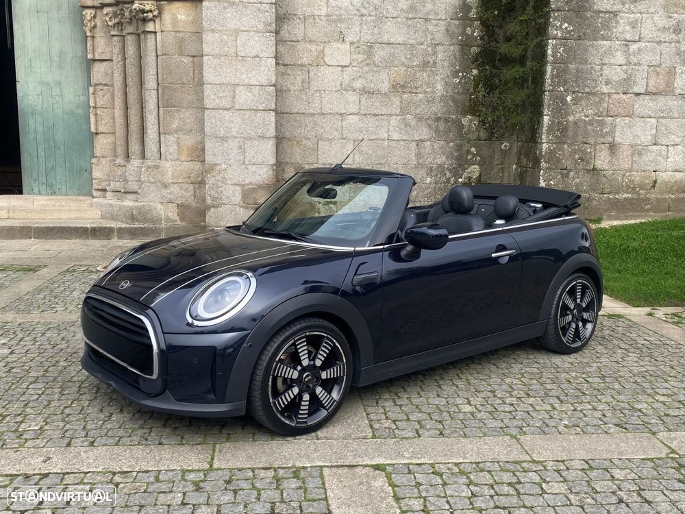 MINI Cabrio Cooper Premium Plus Essential Auto - 24