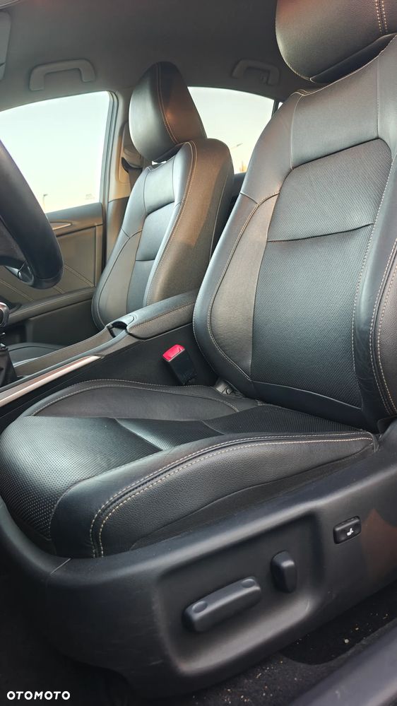 Toyota Avensis 2.0 D-4D Prestige - 33