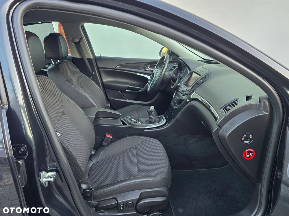Opel Insignia 1.6 T Cosmo S&S - 25