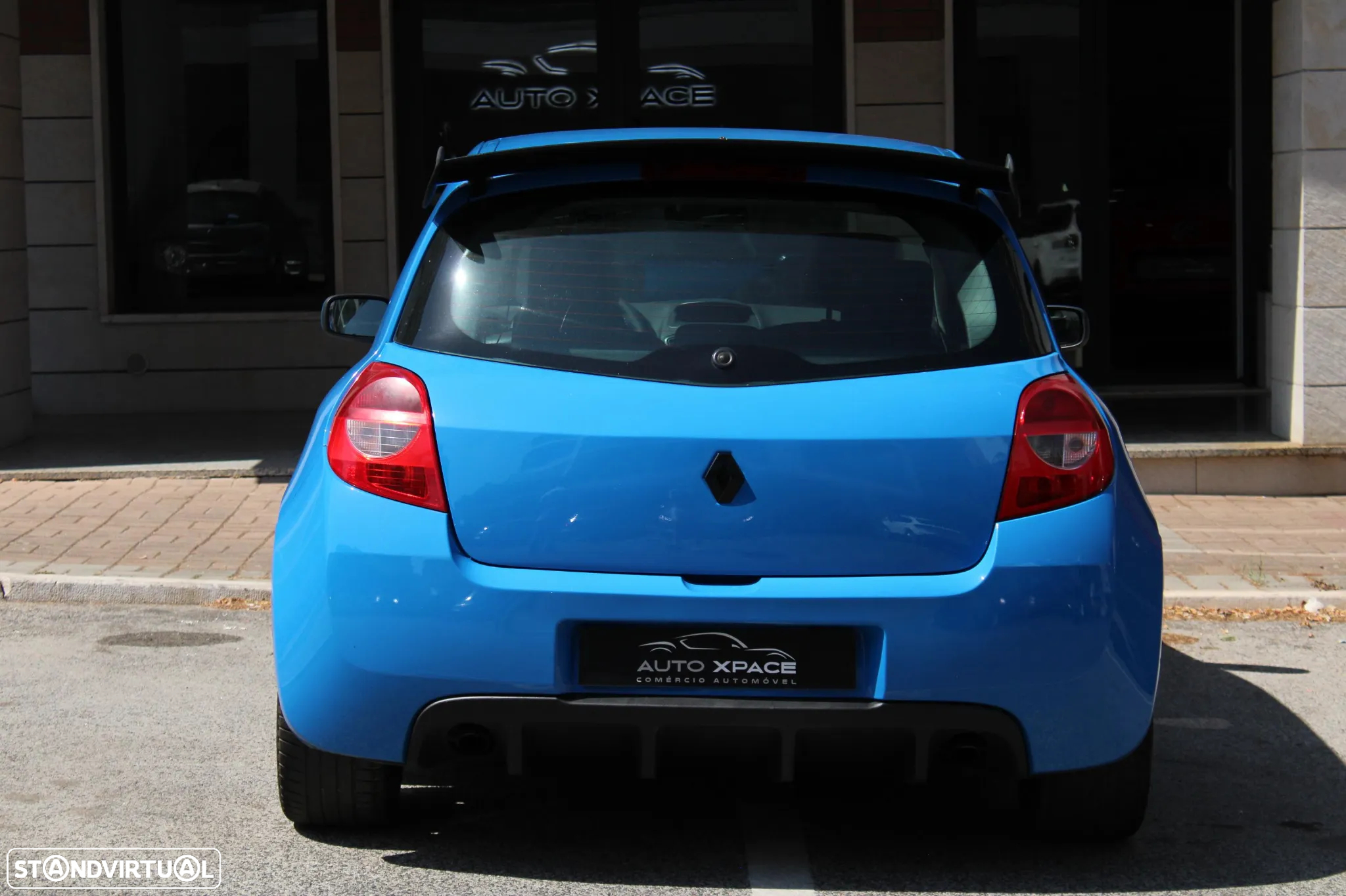 Renault Clio 2.0 16V RS - 15