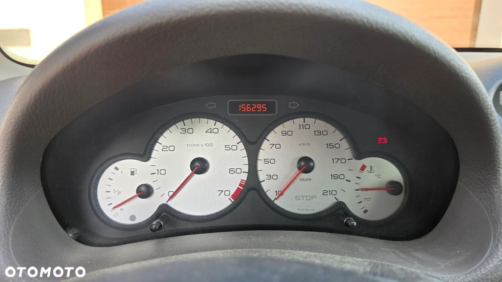 Peugeot 206 1.4 XR Presence - 6