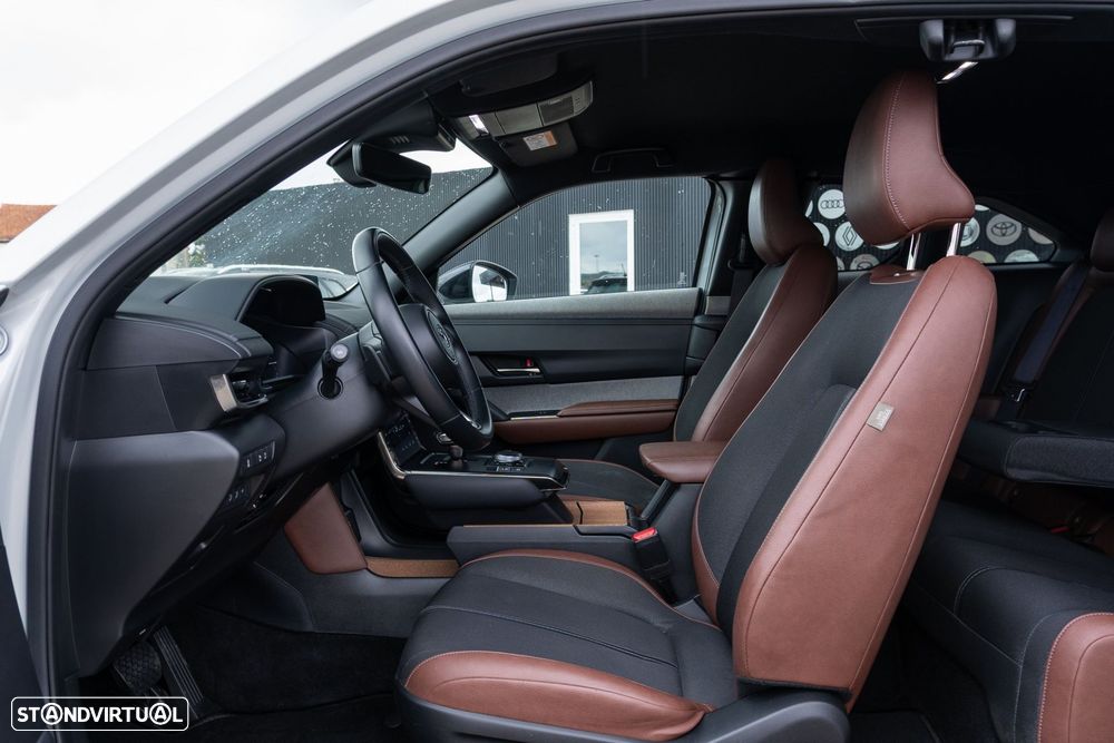 Mazda MX-30 e-SKYACTIV Advantage+Modern Confidence - 14