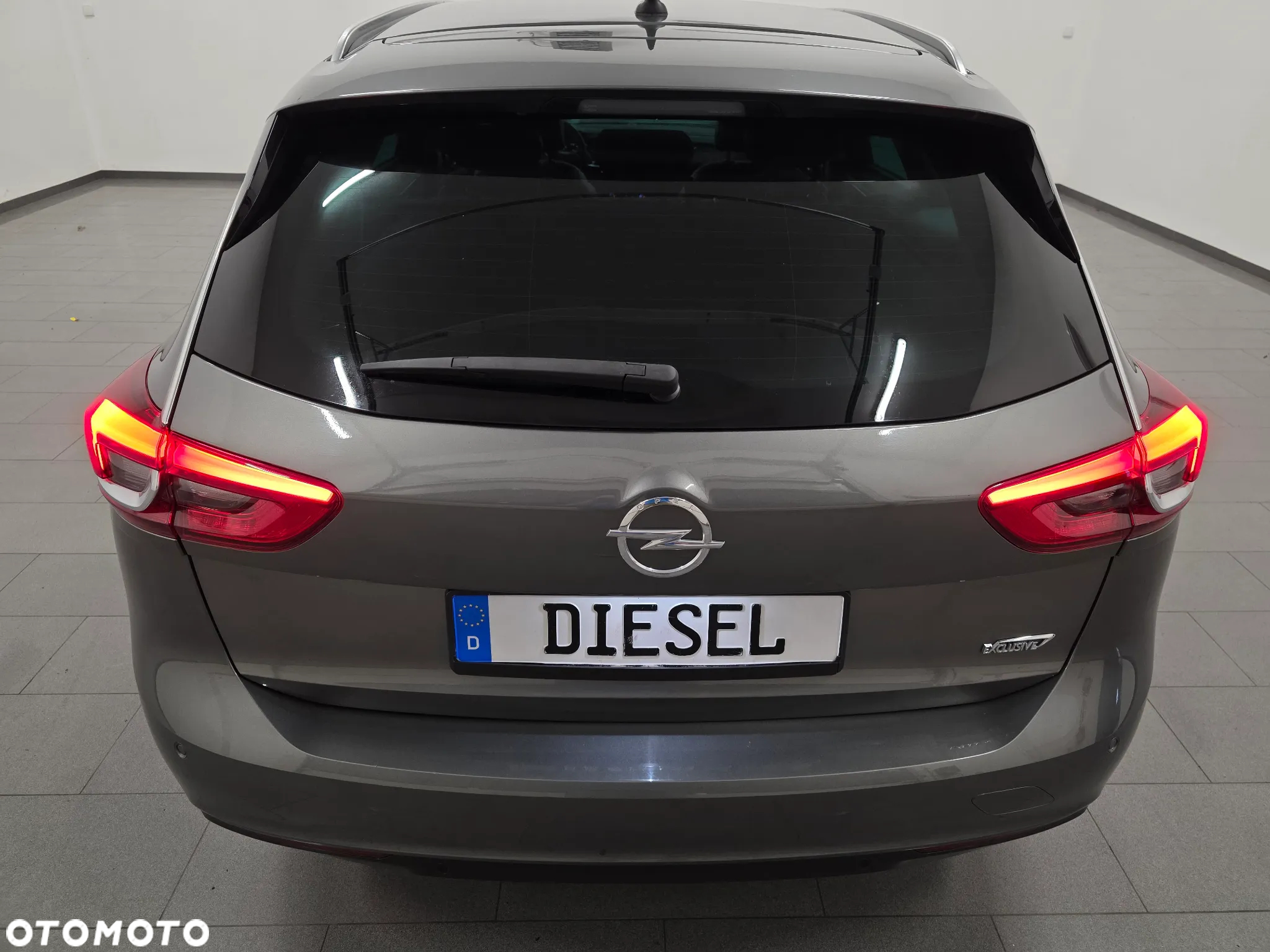 Opel Insignia Sports Tourer 2.0 Diesel Exclusive - 36