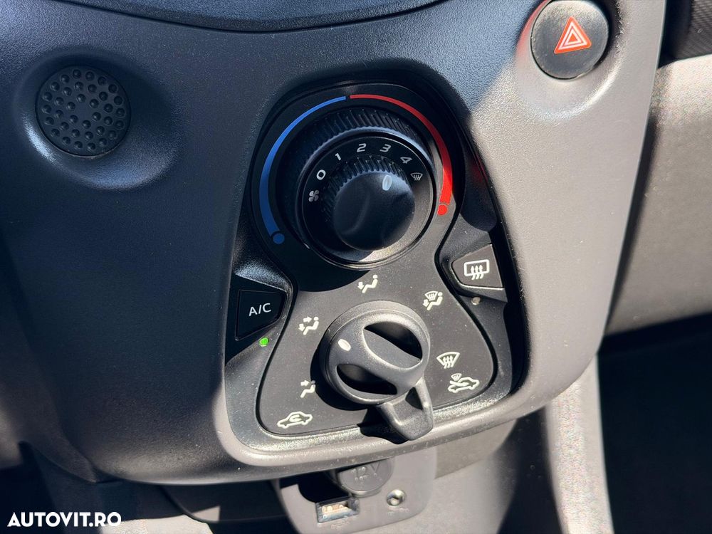 Toyota Aygo 1.0 VVY-I 5 usi X-connect - 21
