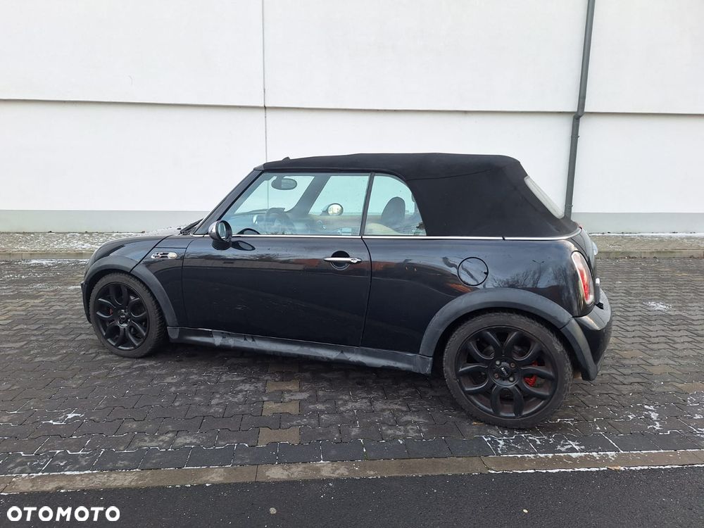 MINI Cooper S Sidewalk - 12