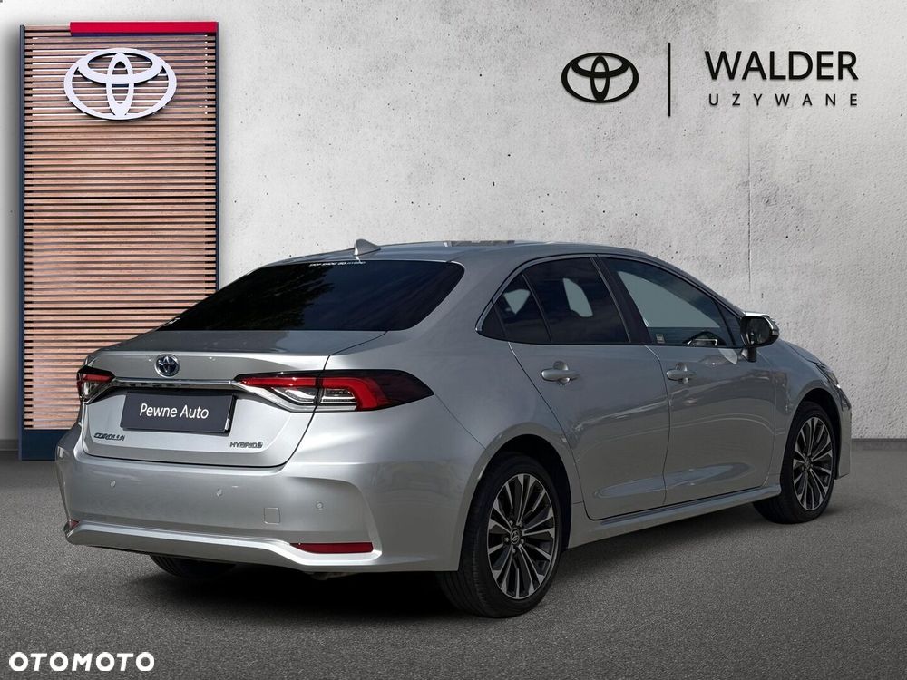 Toyota Corolla 1.8 Hybrid Style - 11