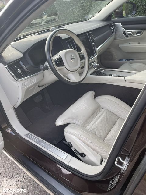 Volvo V90 D5 SCR AWD Momentum Pro - 15