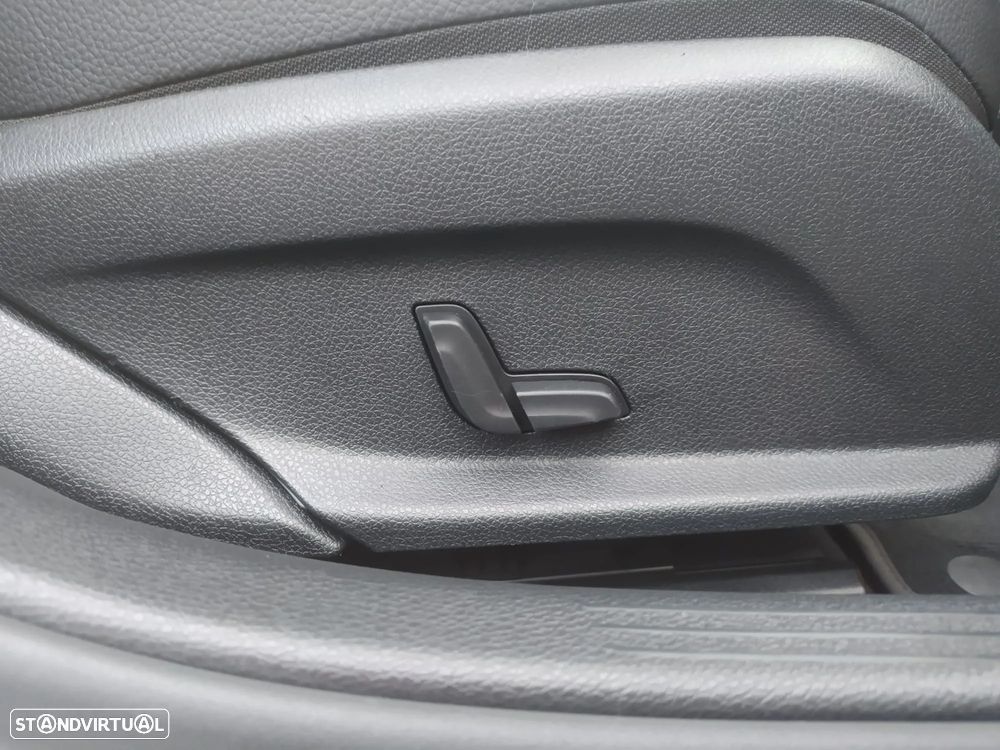 Mercedes-Benz C 220 d Avantgarde Aut. - 22