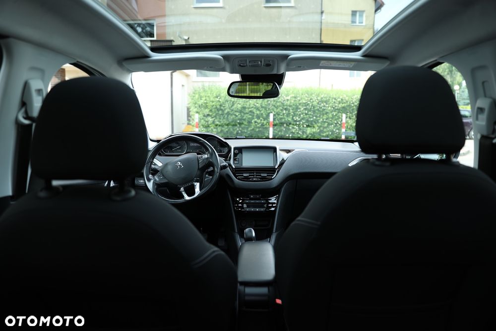 Peugeot 208 1.2 PureTech Allure S&S - 7