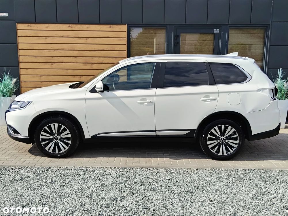 Mitsubishi Outlander 2.0 2WD CVT Spirit+ - 27