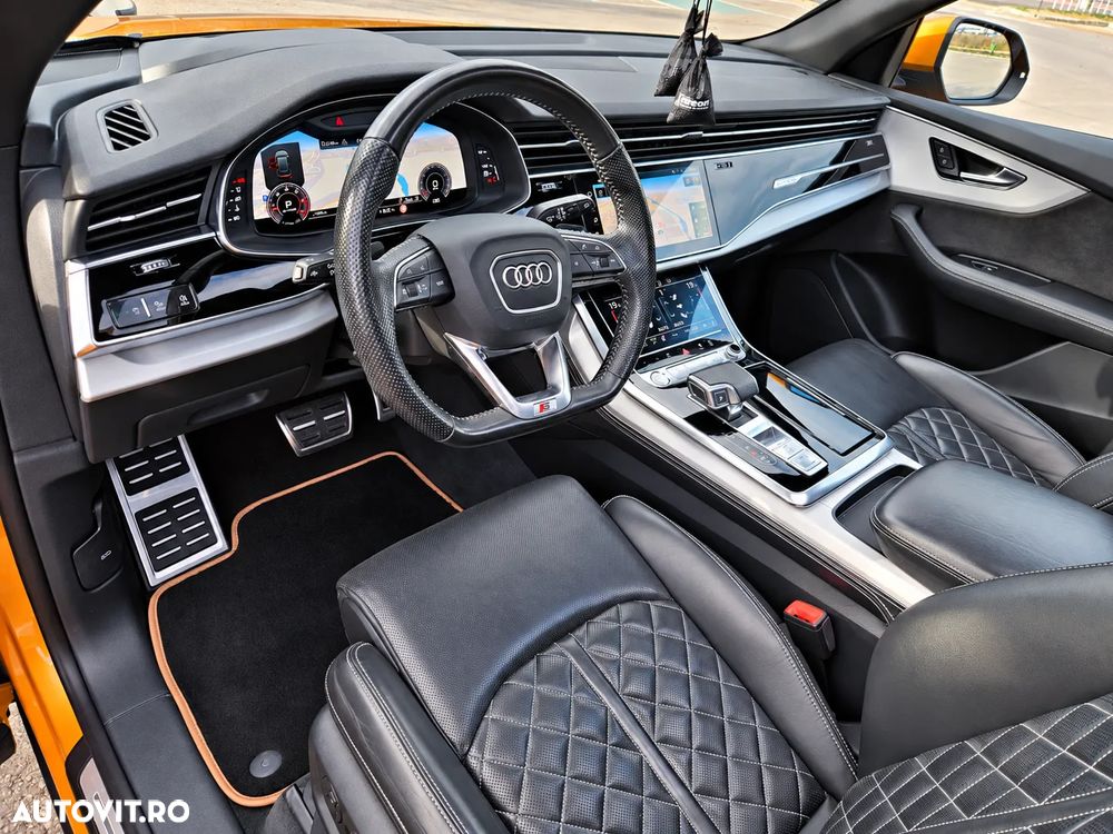 Audi Q8 - 15