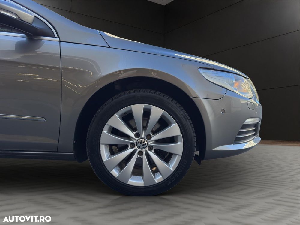 Volkswagen Passat CC - 23
