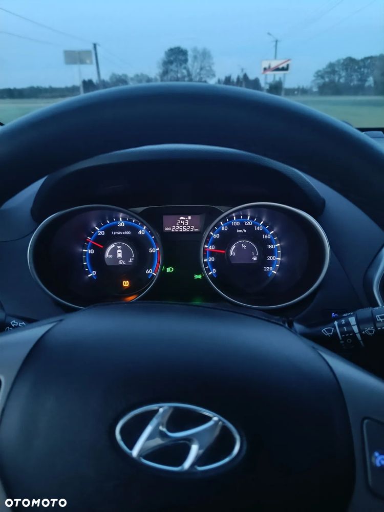 Hyundai Tucson 1.7 CRDI BlueDrive Classic 2WD - 16