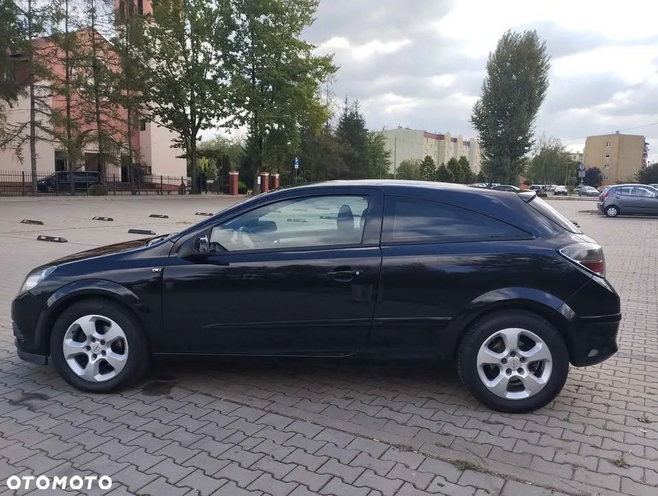 Opel Astra III GTC 1.8 Sport - 5