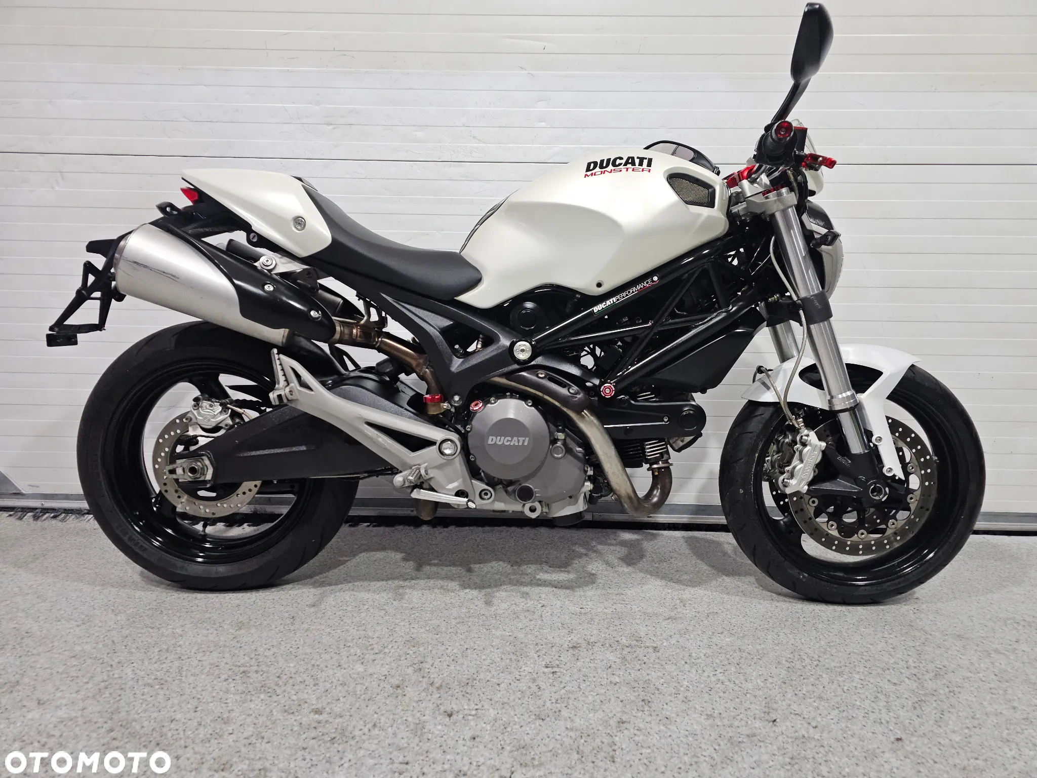 Ducati Monster - 6