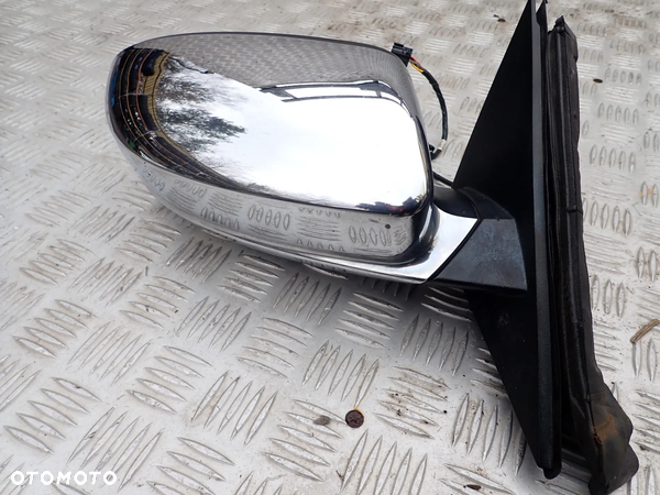 LUSTERKO  PRAWY / LEWY PRZÓD DODGE CHARGER  CHRYSLER 300C 80376 / 80377 5 PINOWE