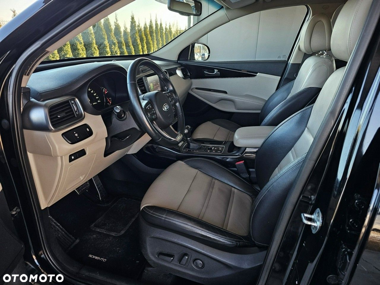 Kia Sorento - 14