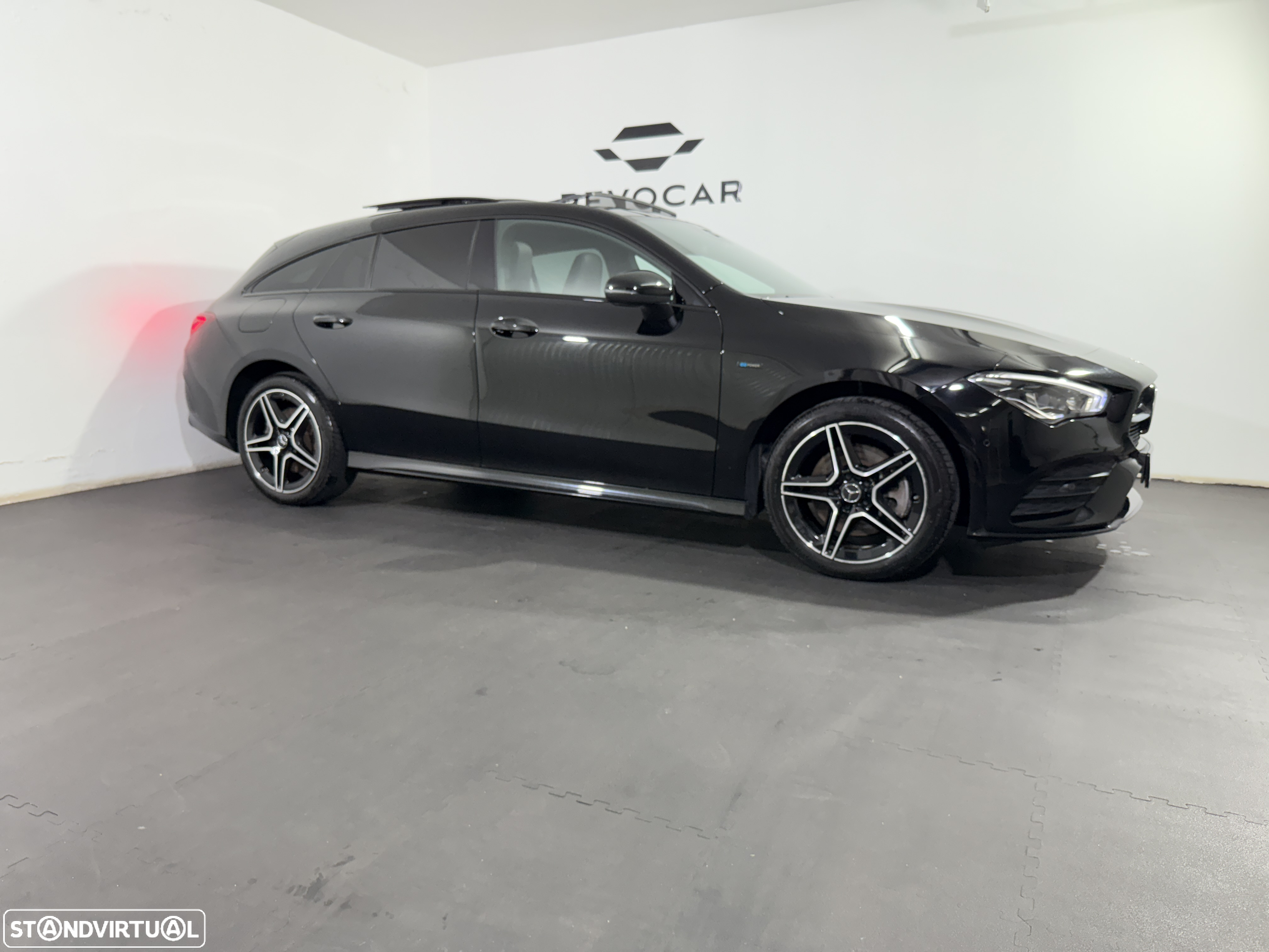 Mercedes-Benz CLA 250 e Shooting Brake AMG Line - 41