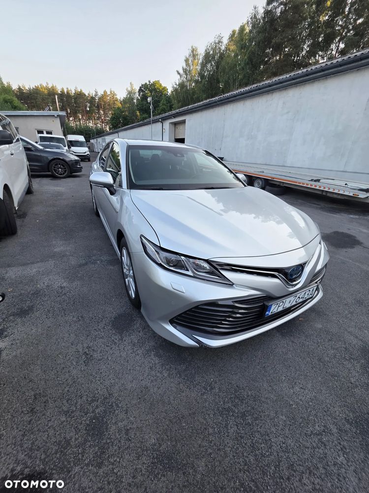Toyota Camry - 31